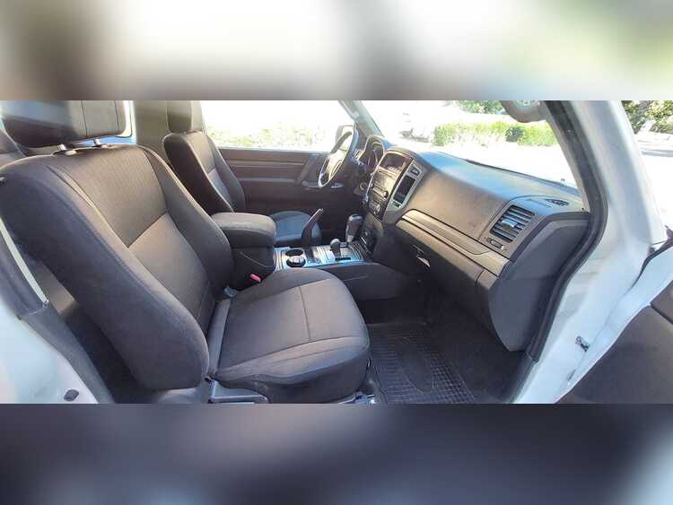 Mitsubishi Montero 190cv foto 5